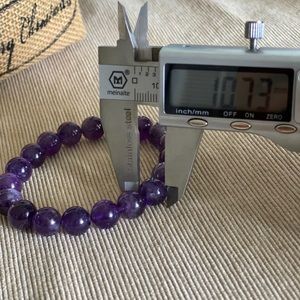 10mm+ amethyst crystal/quartz Bracelet naturally